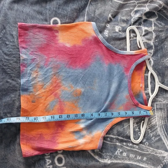 Colorful Tie-Dye Ribbed Crop Top - Picture 5 of 6